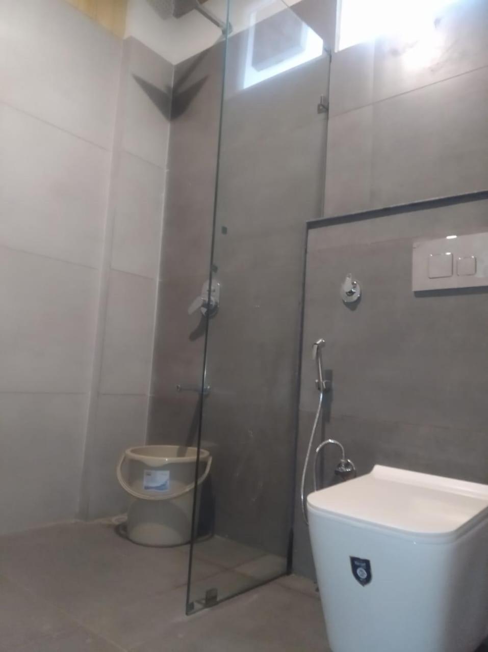 Qcent Woods Resort & Spa, רישיקש מראה חיצוני תמונה